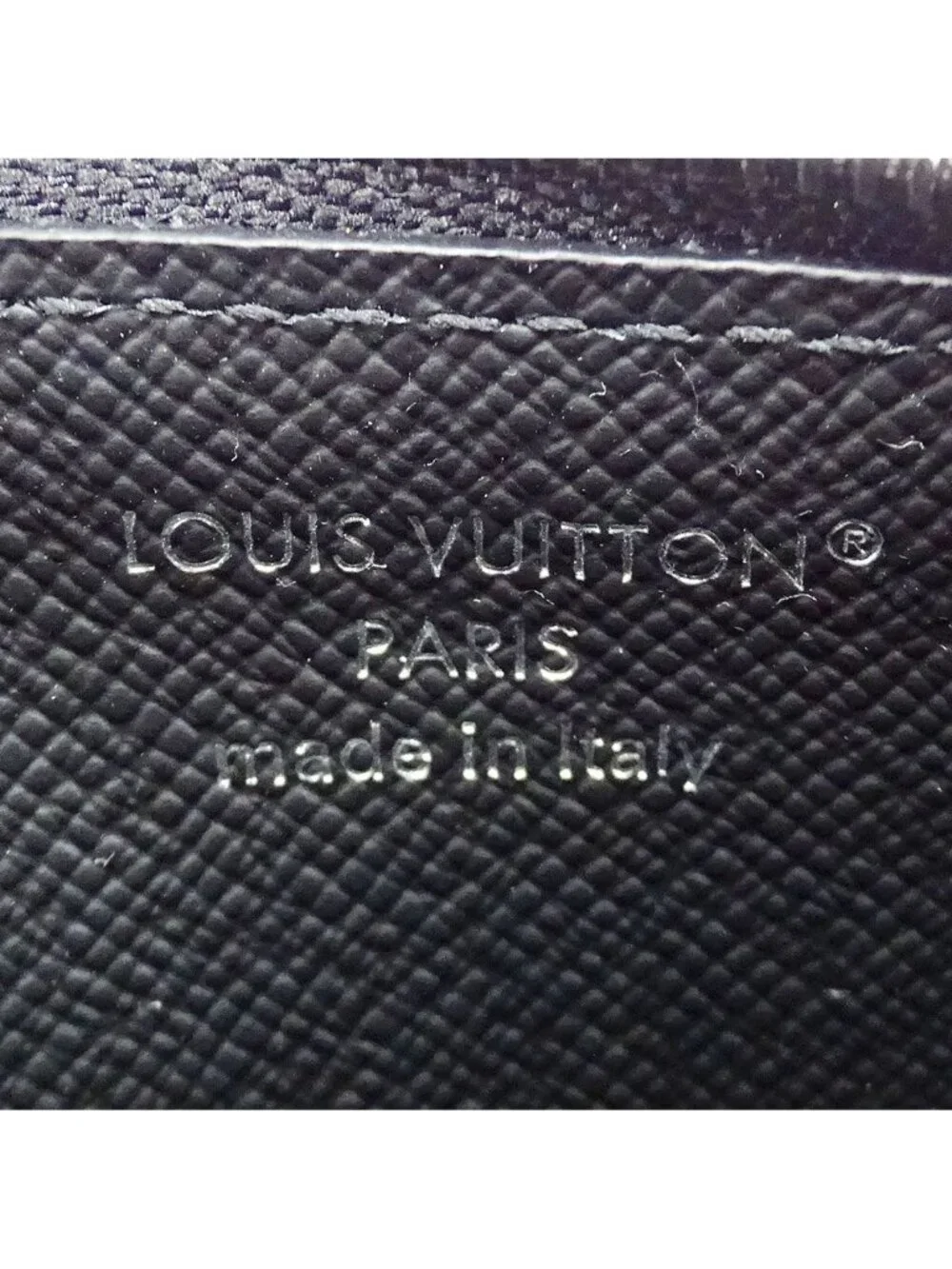 Louis Vuitton Card Case Taiga Monogram Eclipse Coin Holder Black Pocket Small